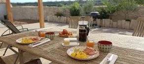 Gites Jacuzzi et Jardin Privé - Image 3