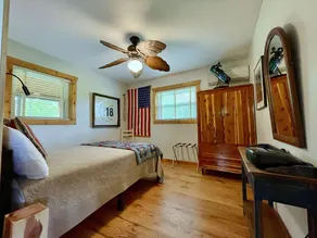 Ridge Top Cabin minutes away from Buffalo National River with privacy and views. - Image 3