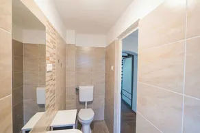 Holiday apartment completely renovated just 110 m from the beach - Image 4