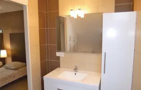 Hyggeligt hjem med 3 soveværelser i St.. - Image 2