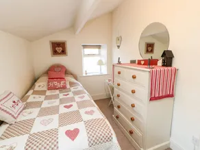 Myrtle Cottage - Image 5