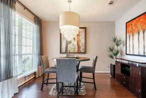Serene 4BR Lux Home w Heated Spa Pool Massage Chair - Image 5