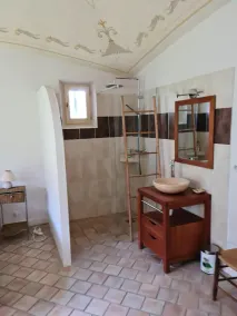 Spacious villa with private pool and panoramic mountain views - Image 2