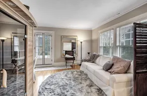 Tower Suite in Historic Mansion B&B, 9 min from Lambeau Field - Image 5