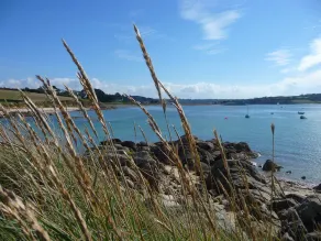 Gite \"TY LOUZOU\" Panoramic Sea View Bay of Morlaix - Image 2