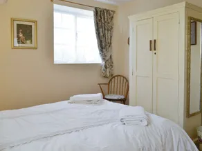 2 bedroom accommodation in Staple, near Wingham - Image 4