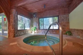Familienfreundliche Ferienwohnung am Meer mit fantastischen Annehmlichkeiten, Pool- und Strandzugang, Pavillons im Freien und Freizeitzentrum mit Fitnesscenter, Innenpool / Whirlpool und Loungebereichen. - Image 3