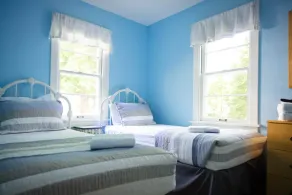 Rockledge Cottage, Cozy Private Cottage situated on a Rock Bluff overlooking Lake Michigan - Image 5