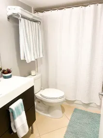 1st floor 3 BDRM w/ Private Beach, Remodeled & Steps to Pool - Image 3