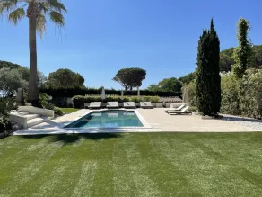 Luxuriöse neue Villa mit Blick auf St. Tropez - Image 4