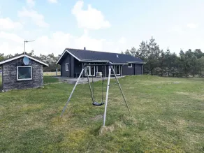 Quaint Holiday Home in Hurup Jutland near Beach - Image 2