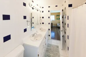 4 the 9 Virginia Private Home - Image 4
