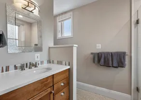 Stunning & Newest 100+ year old Historic Victorian - Image 5