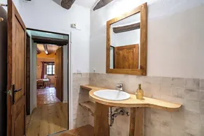 Rustic house in a private estate in Vilopriu. Pool - Image 5