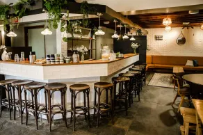 Groepsaccommodatie 'Jister' aan open vaarwater in Friesland - Image 4