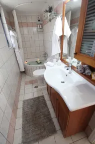 Angie s Serenity Apartment - Image 2