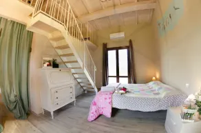 Country House / Farm House in Aiale with 1 bedrooms sleeps 4 - Image 5