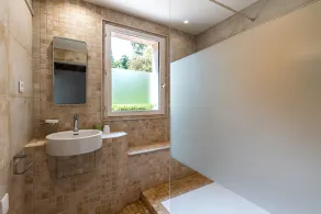 Frente al mar, villa con aire acondicionado para 10 personas, 4 dormitorios, piscina climatizada, acceso al mar - Image 2