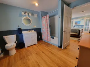 Spatious First Floor Apartment - Image 3