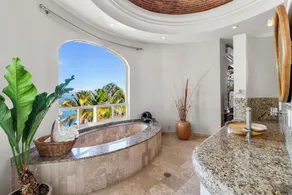 LUXURY 5 STAR 7200 SQ FT VILLA WITH PREMIER LOCATION TO BEACH AND TOWN - Image 3
