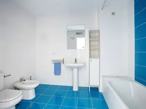 Lovely apartment for 4 people with pool, WIFI, A/C and TV - Image 2