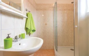 Beautiful apartment in Marcana with WiFi - Image 5