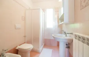 Pet friendly apartment - Image 2
