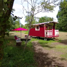 les 3 Roulottes du Moulin de Palet - Image 4