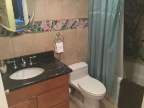 Bon goût et accueillant une chambre / une salle de bains Ocean Village Condo! - Image 3
