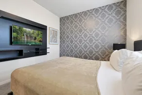 Solterra 5BR with Private Pool Near Disney - Image 5