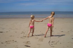 GRANDE MAISON DE PLAGE POUR GRANDES FAMILLES / GROUPES D'AMIS, DORT 12 + 2 BÉBÉS - Image 3