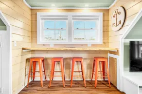Luxury 5 Bed 4 1/2 Bath - Family Friendly, walk to town, close to beaches - Image 2