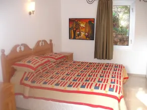 Attractive villa with a large pool and private sea access - stunning view - Image 3