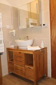 Maison de Charme à la Campagne, Avec Piscine Privée - Image 4