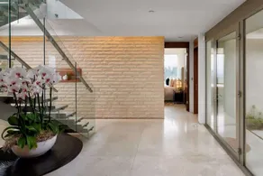 Vue Modern - Image 2