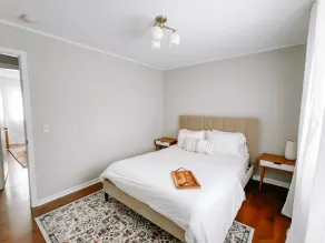 Cheerful 2 Bedroom in Downtown Grass Lake | Bikes - Image 5