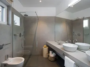 Beautiful private villa with private pool, A/C, hot tub, WIFI, TV, terrace and pets allowed - Image 4