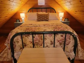 \"Cabin for Two\" Smoky Mtn Tourist Area, Fire Pit/Pool - Image 5