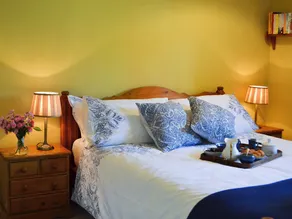 Cowbeech Farm Cottage - Image 3