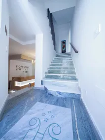 Palazzo Fiorentini Charme Hotel - Image 2