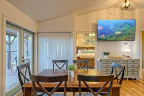 Great Views! Great Rates! King Bed, Firepit, Gas Grill, Dogs Free! Book Today! - Image 5