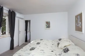 Apartments Rea Zaton - Image 4