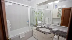 Spellos Apartment in Malpica - Image 2