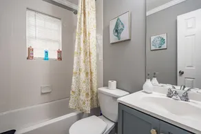 5-Bedroom Elegant and Spacious Home Near Atlanta Airport - Image 3