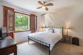 Tariffe ridotte di agosto - Villa con piscina nel cuore di Cap D'Antibes e vicino alle spiagge - Image 2