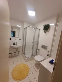 Geräumige Ferienwohnung mit Gartenterrasse - Image 2