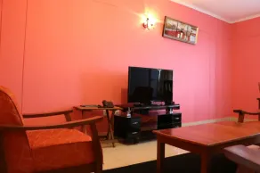 Ridge Apartments - Image 3