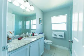 \"Matlacha Island Entrance: Stunning and Beautiful Home in Cape Coral FL Oasis\" - Image 4