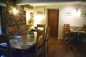 Fox And Hounds Llancarfan - Image 4