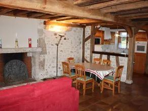 Charming cottage near castles, garden and river - Image 4